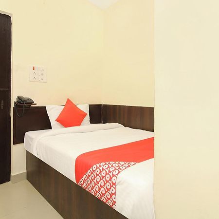 Hotel O Vasundhara Guest House Near Tankbund Secundurabad Eksteriør bilde