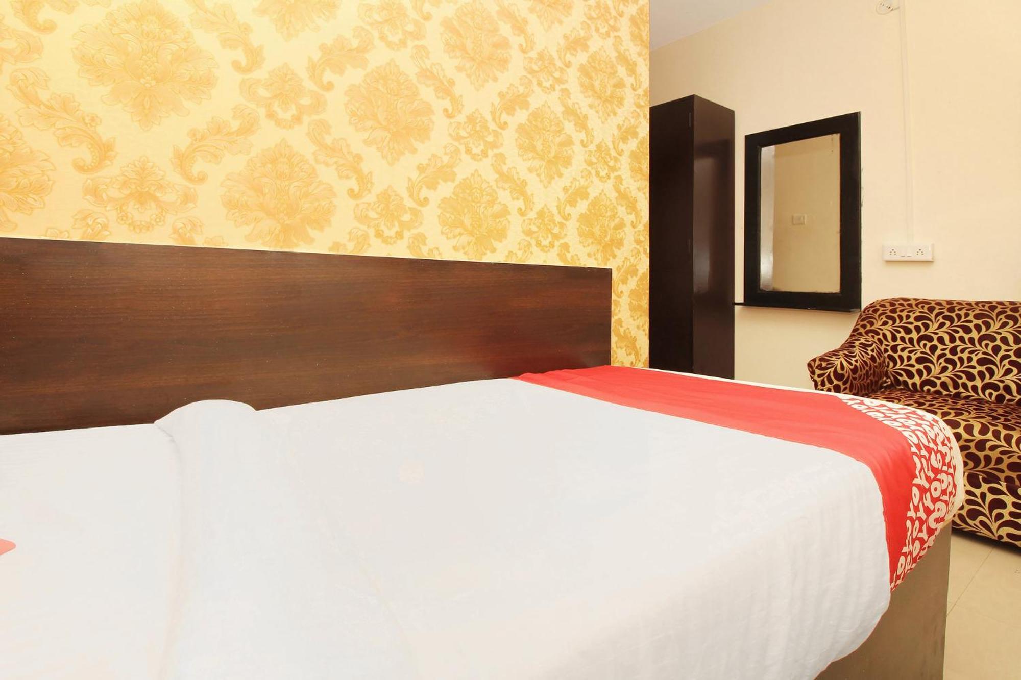 Hotel O Vasundhara Guest House Near Tankbund Secundurabad Eksteriør bilde